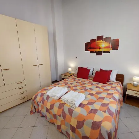 In Centro Free Wi-fi, Self Check-in 弗利