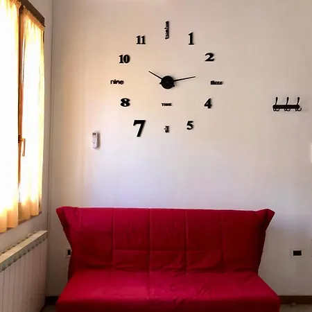 In Centro Free Wi-fi, Self Check-in * 弗利