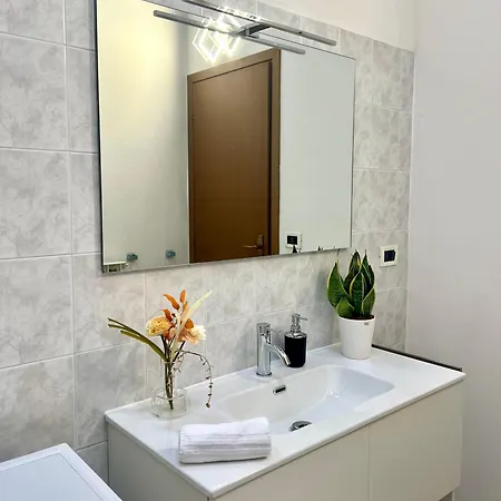 Appartamento In Centro Free Wi-fi, Self Check-in Forlì