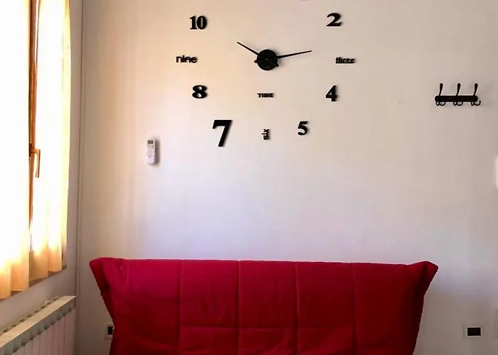 In Centro Free Wi-fi, Self Check-in * 弗利